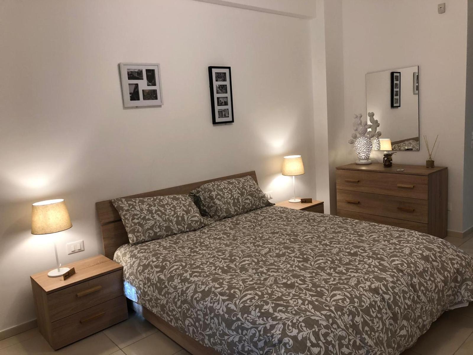 Suite 999 Bari Zewnętrze zdjęcie