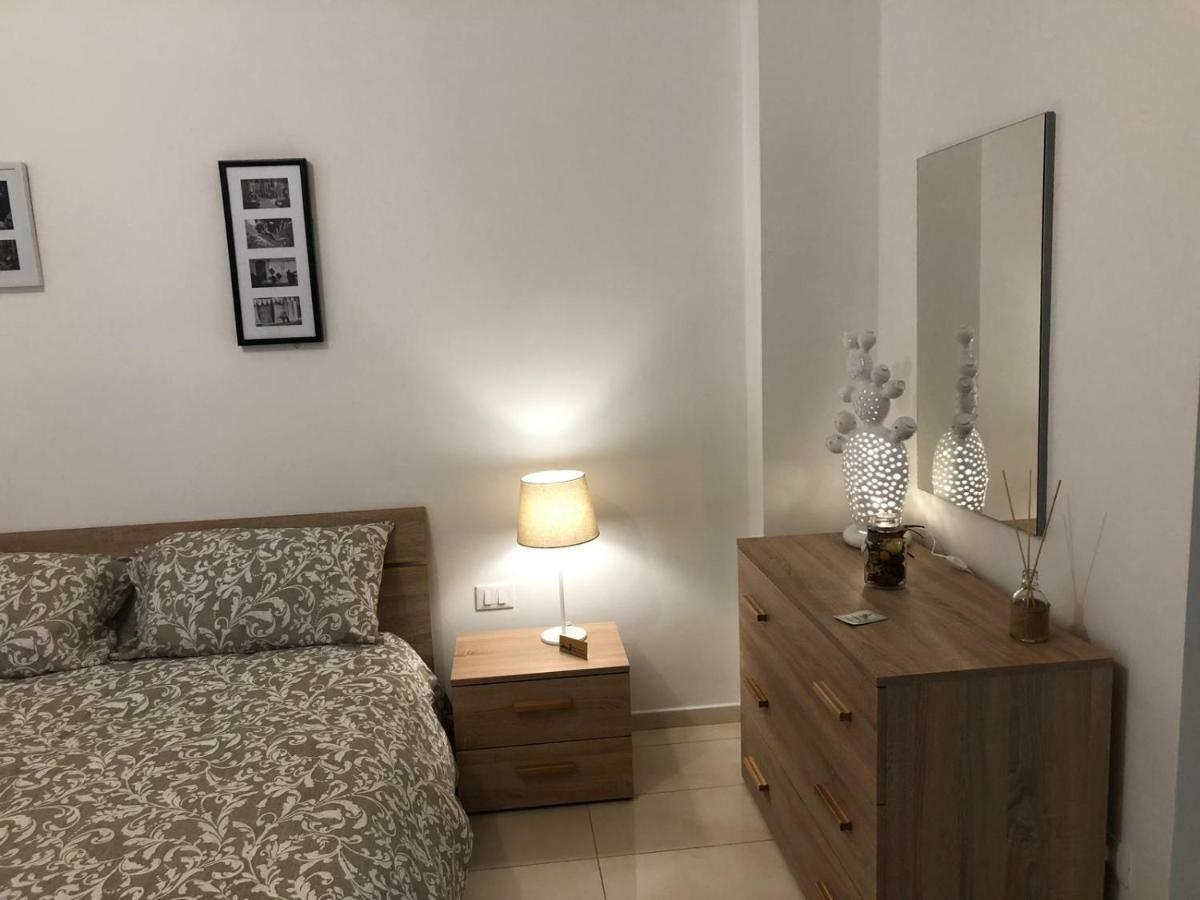 Suite 999 Bari Zewnętrze zdjęcie